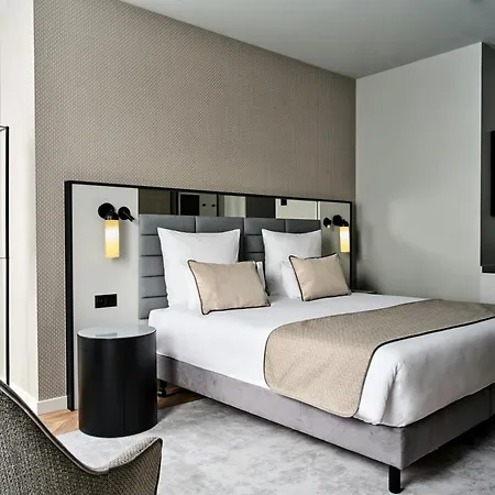 Leonardo Royal Hotel Warsaw-2